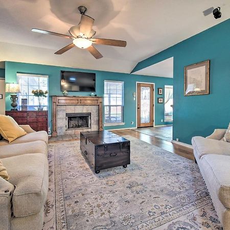 Villa Peaceful San Antonio Oasis With Private Pool And Grill Exterior foto